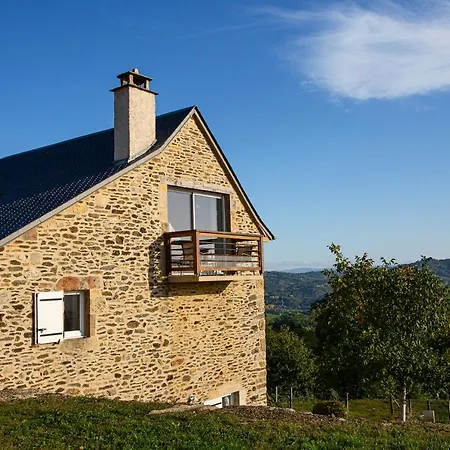 アパート A - 80 M² Avec Balconc Saint-Côme-dʼOlt