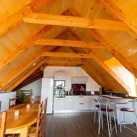 A - 80 M² Avec Balconc * Saint-Côme-dʼOlt