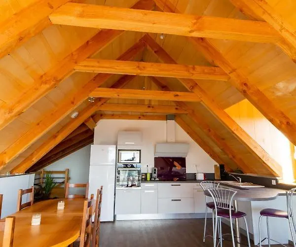 A - 80 M² Avec Balconc * Saint-Côme-dʼOlt