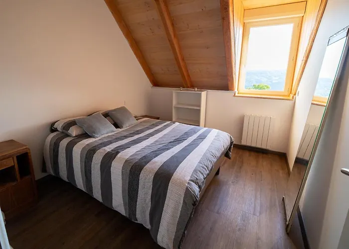 A - 80 M² Avec Balconc Saint-Côme-dʼOlt